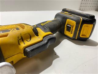 DEWALT MULTI-TOOL DCS356 WITH DCB201 BATTERY